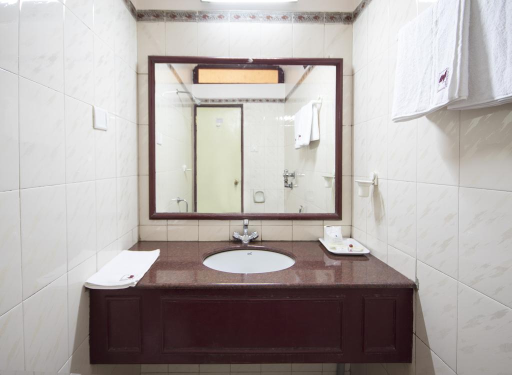 Rr Residency Hotel Kodaikanal Zewnętrze zdjęcie